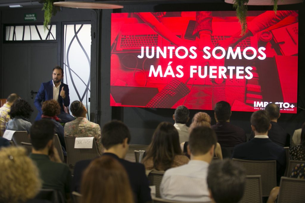 Desarrollando una Mentalidad Ganadora: El Poder de la Perspectiva Positiva